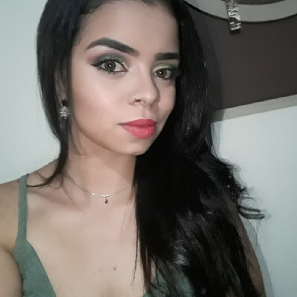 Meet your Posher, Alessa